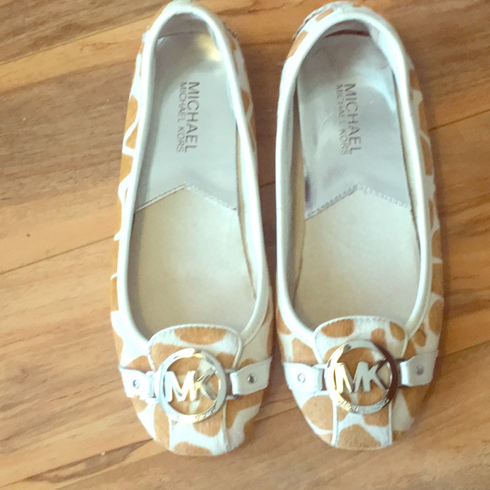 Michael Kors flats size 7